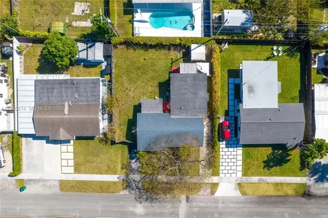 3235 SW 93rd Court Miami FL 33165