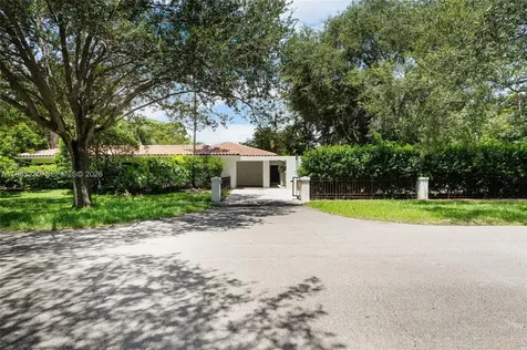 5810 Maggiore Street Coral Gables FL 33146
