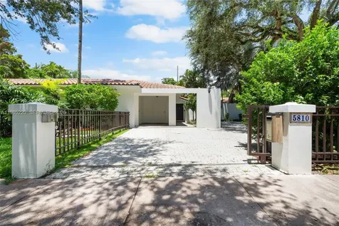 5810 Maggiore Street Coral Gables FL 33146