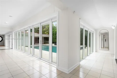 5810 Maggiore Street Coral Gables FL 33146