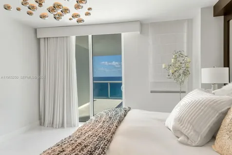 2711 S Ocean Drive Hollywood FL 33019