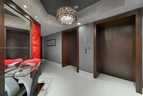 2711 S Ocean Drive Hollywood FL 33019