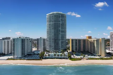 2711 S Ocean Drive Hollywood FL 33019