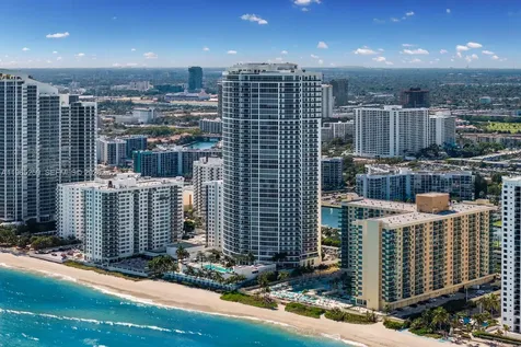 2711 S Ocean Drive Hollywood FL 33019