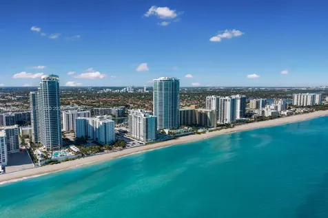 2711 S Ocean Drive Hollywood FL 33019