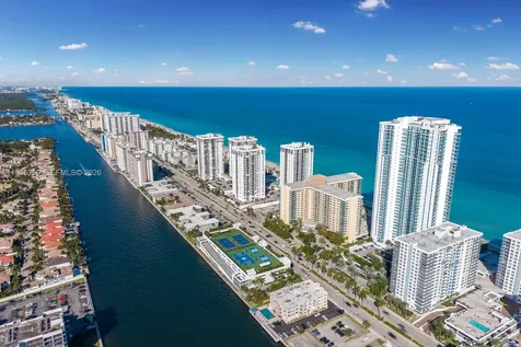 2711 S Ocean Drive Hollywood FL 33019