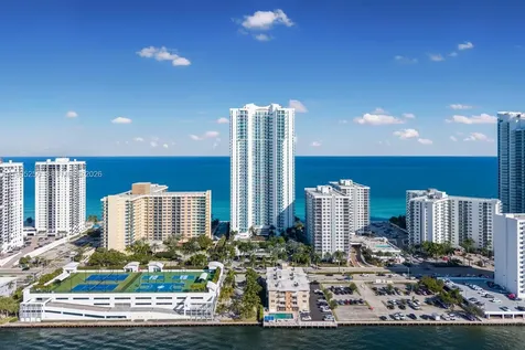 2711 S Ocean Drive Hollywood FL 33019