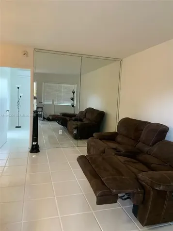 6330 SW 79th Street South Miami FL 33143