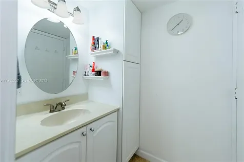 17011 N Bay Road Sunny Isles Beach FL 33160