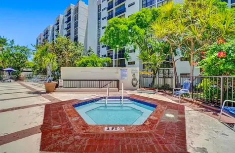 17011 N Bay Road Sunny Isles Beach FL 33160