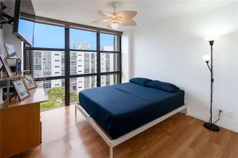 17011 N Bay Road Sunny Isles Beach FL 33160