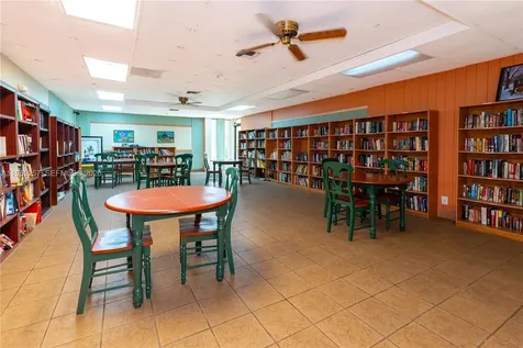 17011 N Bay Road Sunny Isles Beach FL 33160
