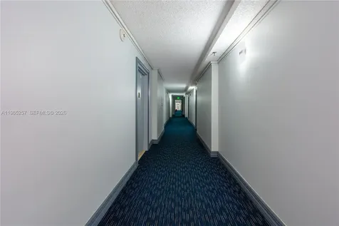 17011 N Bay Road Sunny Isles Beach FL 33160