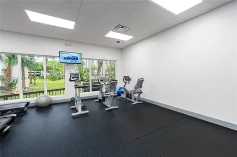 17011 N Bay Road Sunny Isles Beach FL 33160