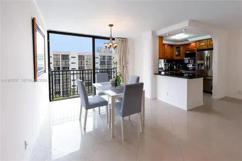 17011 N Bay Road Sunny Isles Beach FL 33160