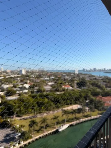 Miami FL 33181