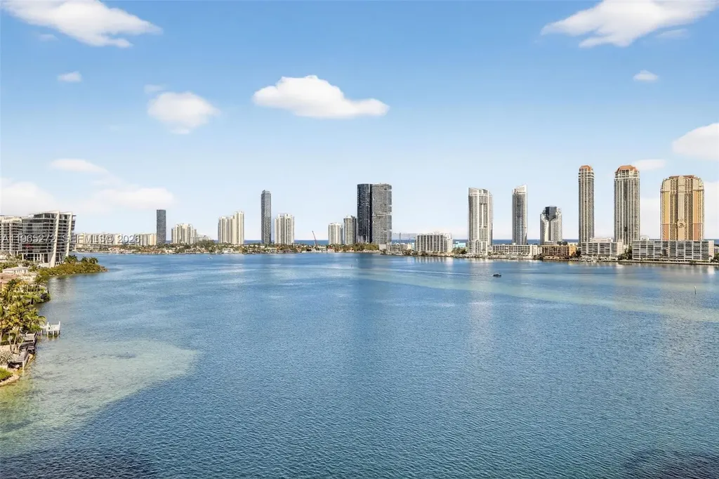 3000 Island Boulevard Aventura FL 33160