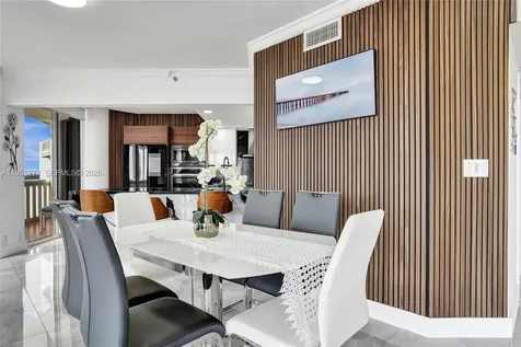 3000 Island Boulevard Aventura FL 33160