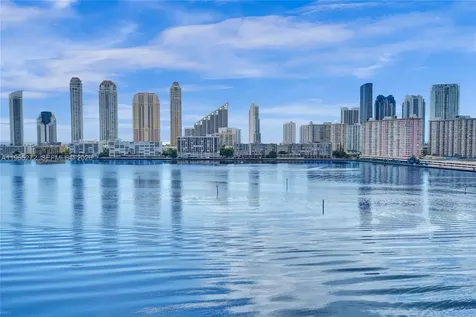 3000 Island Boulevard Aventura FL 33160