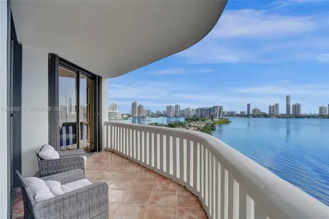 3000 Island Boulevard Aventura FL 33160