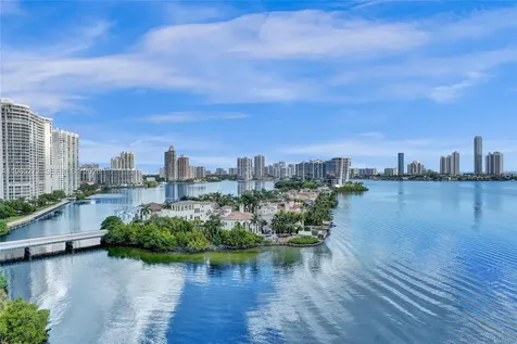 3000 Island Boulevard Aventura FL 33160