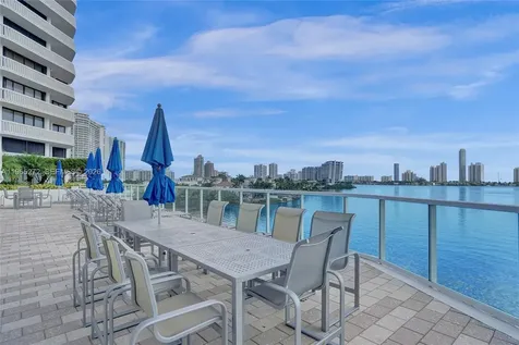 3000 Island Boulevard Aventura FL 33160