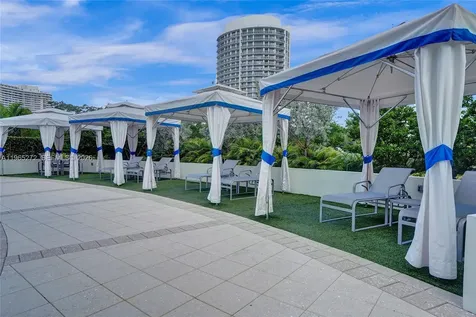 3000 Island Boulevard Aventura FL 33160