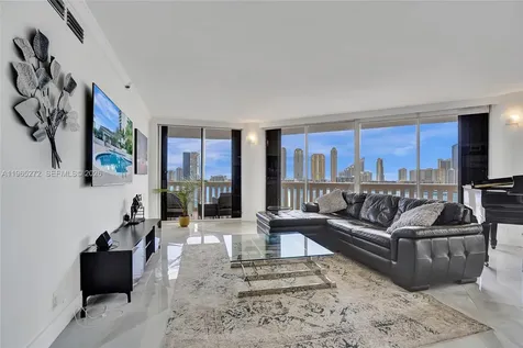 3000 Island Boulevard Aventura FL 33160