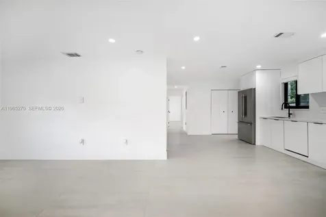 3668 SW 26th Street Miami FL 33133