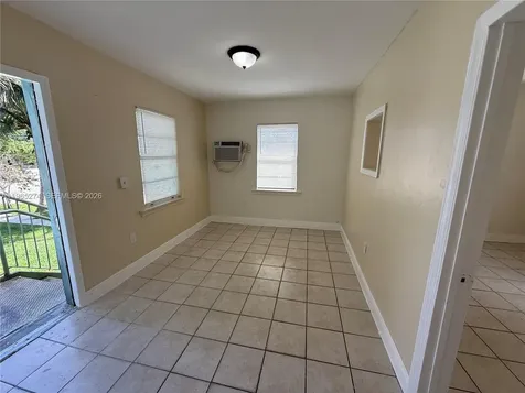 8290 NW 4th Avenue Miami FL 33150