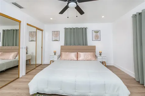 3321 NW 19th Terrace Miami FL 33125