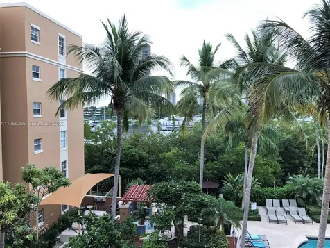 19801 E Country Club Drive Aventura FL 33180