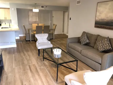 19801 E Country Club Drive Aventura FL 33180