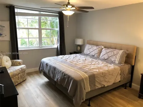 19801 E Country Club Drive Aventura FL 33180