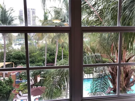 19801 E Country Club Drive Aventura FL 33180