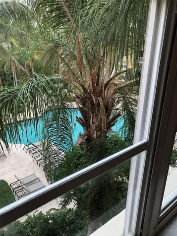 19801 E Country Club Drive Aventura FL 33180