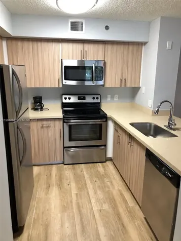 19801 E Country Club Drive Aventura FL 33180