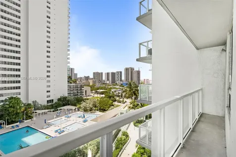 1900 N Bayshore Drive Miami FL 33132