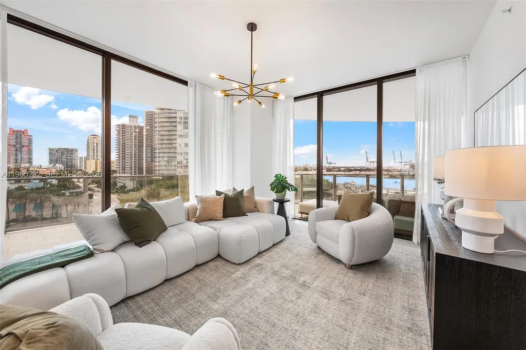 500 Alton Road Miami Beach FL 33139