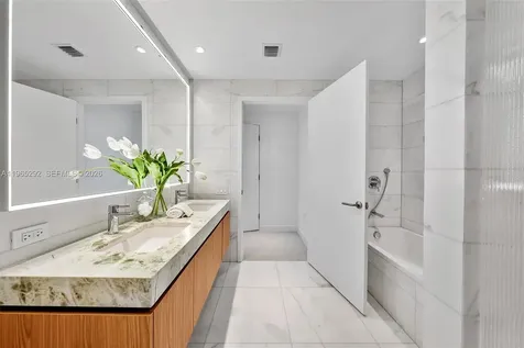 500 Alton Road Miami Beach FL 33139