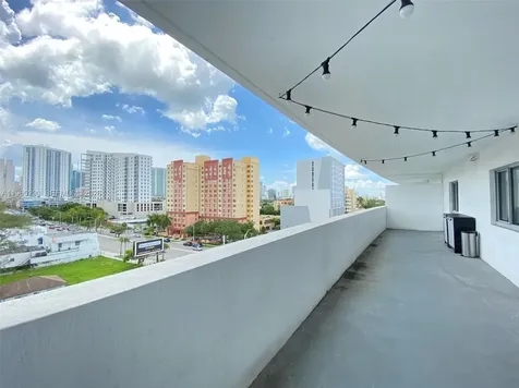 36 NW 6th Avenue Miami FL 33128