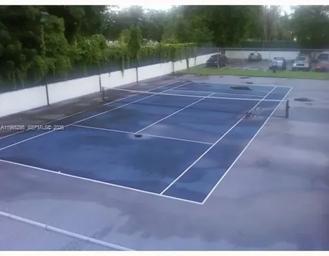 492 NW 165th Street Road Miami FL 33169