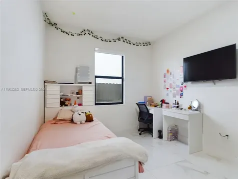 14560 SW 22nd Terrace Miami FL 33175