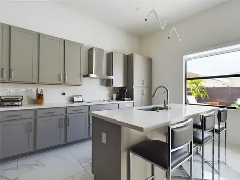 14560 SW 22nd Terrace Miami FL 33175