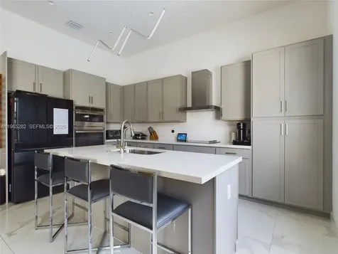 14560 SW 22nd Terrace Miami FL 33175