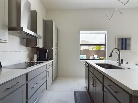 14560 SW 22nd Terrace Miami FL 33175