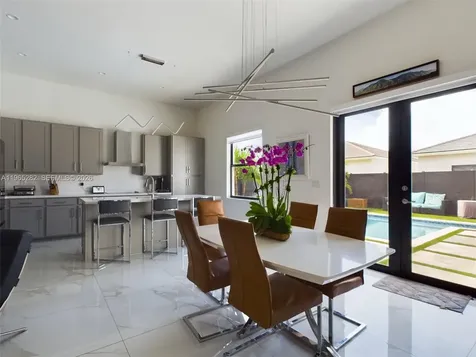 14560 SW 22nd Terrace Miami FL 33175