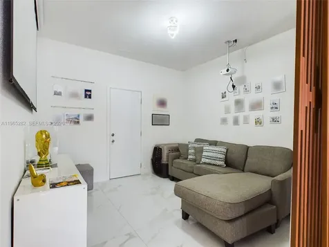 14560 SW 22nd Terrace Miami FL 33175