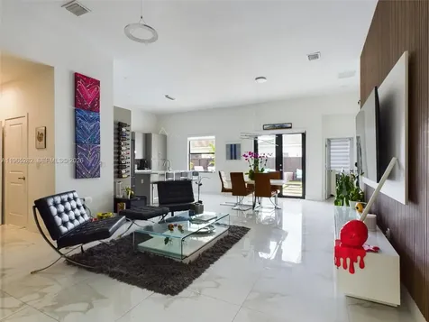 14560 SW 22nd Terrace Miami FL 33175