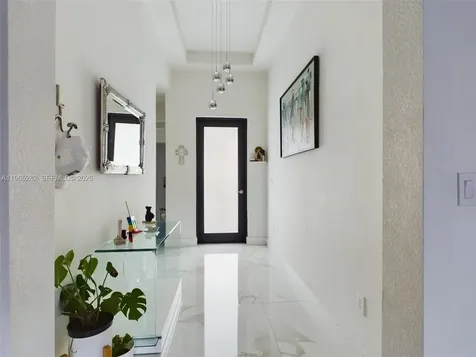 14560 SW 22nd Terrace Miami FL 33175